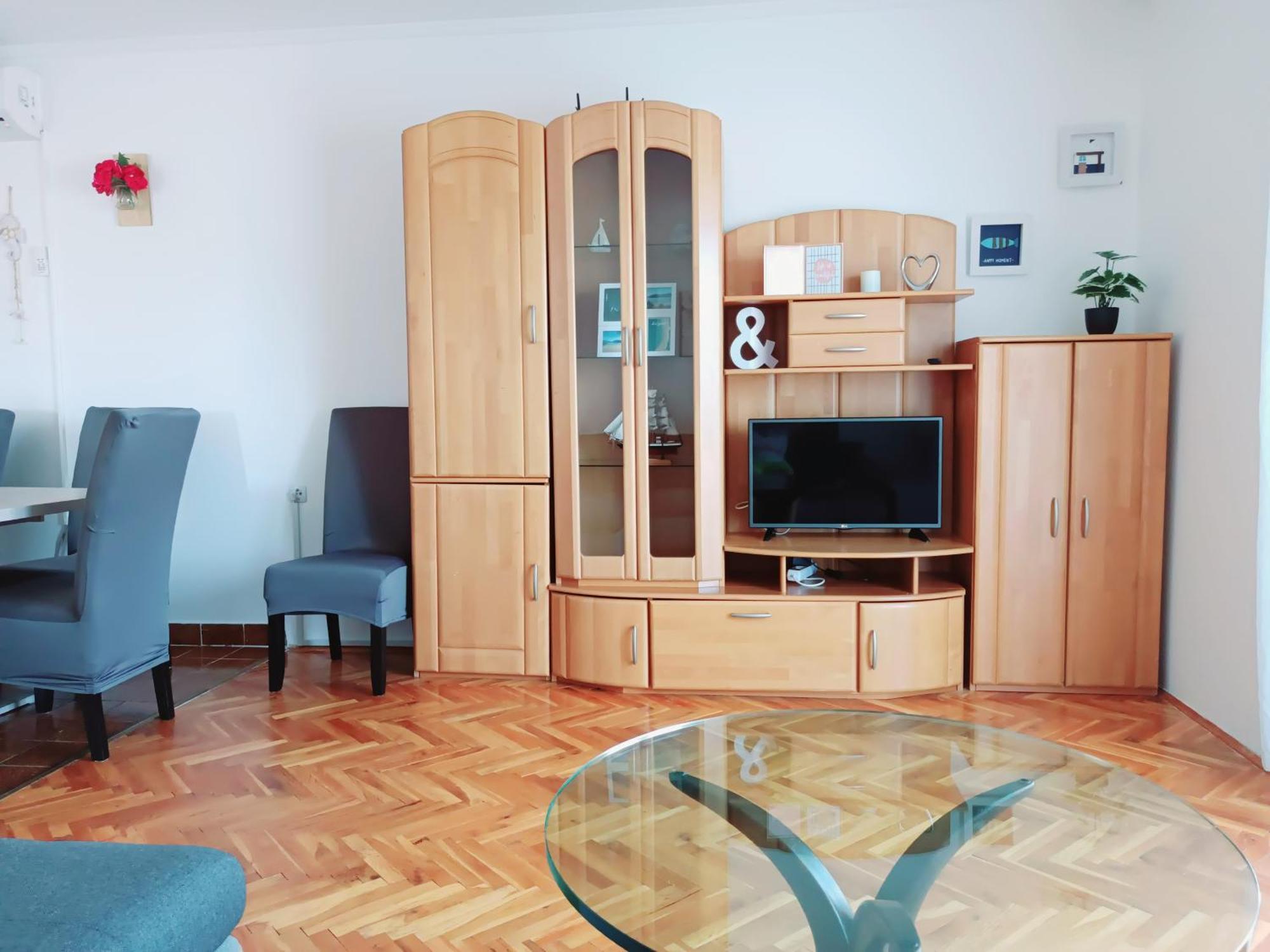 Apartments Mira 洛帕 外观 照片